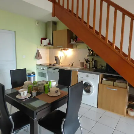 Apartment Pavillon T2 Mezzanine, Piscine, Mer Indigo, St Pierre La Mer
